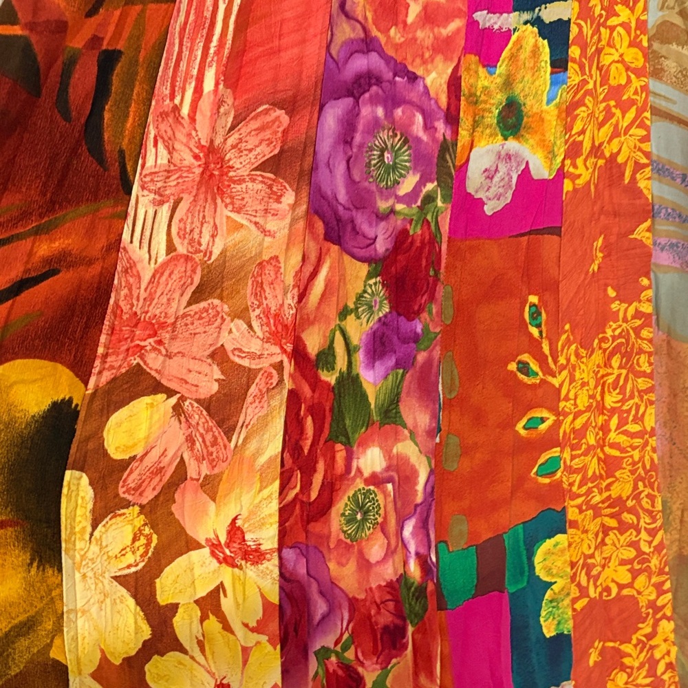 Jams World Vibrant Floral Maxi Dress - Picture 6 of 8